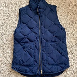 Navy women’s J.Crew vest